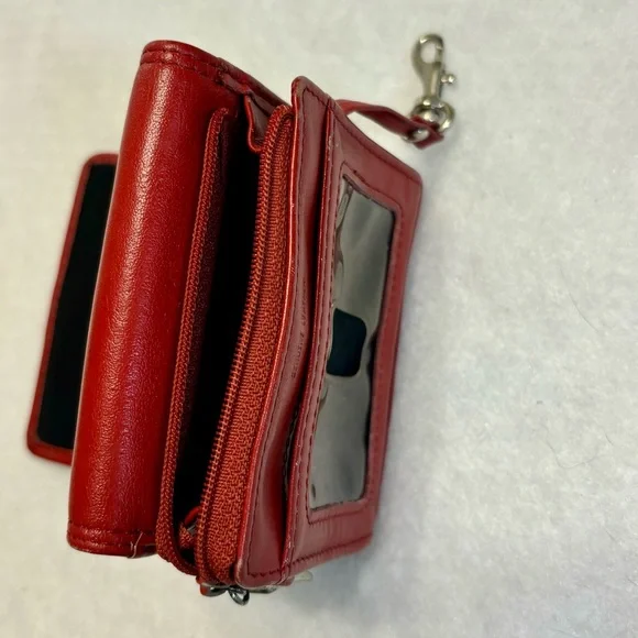 Fossil Vintage Red Leather Trifold ID Wallet - Picture 7 of 16